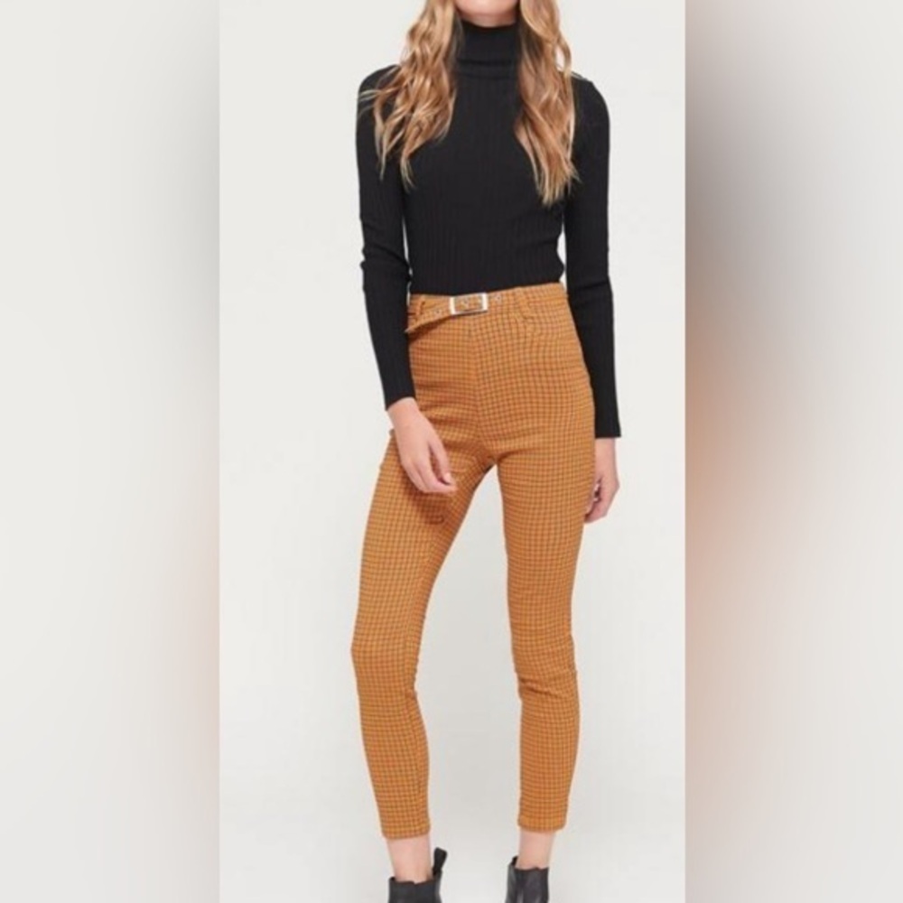 Urban Outfitters Neve Belted High-Waisted Cigarette Pants Size